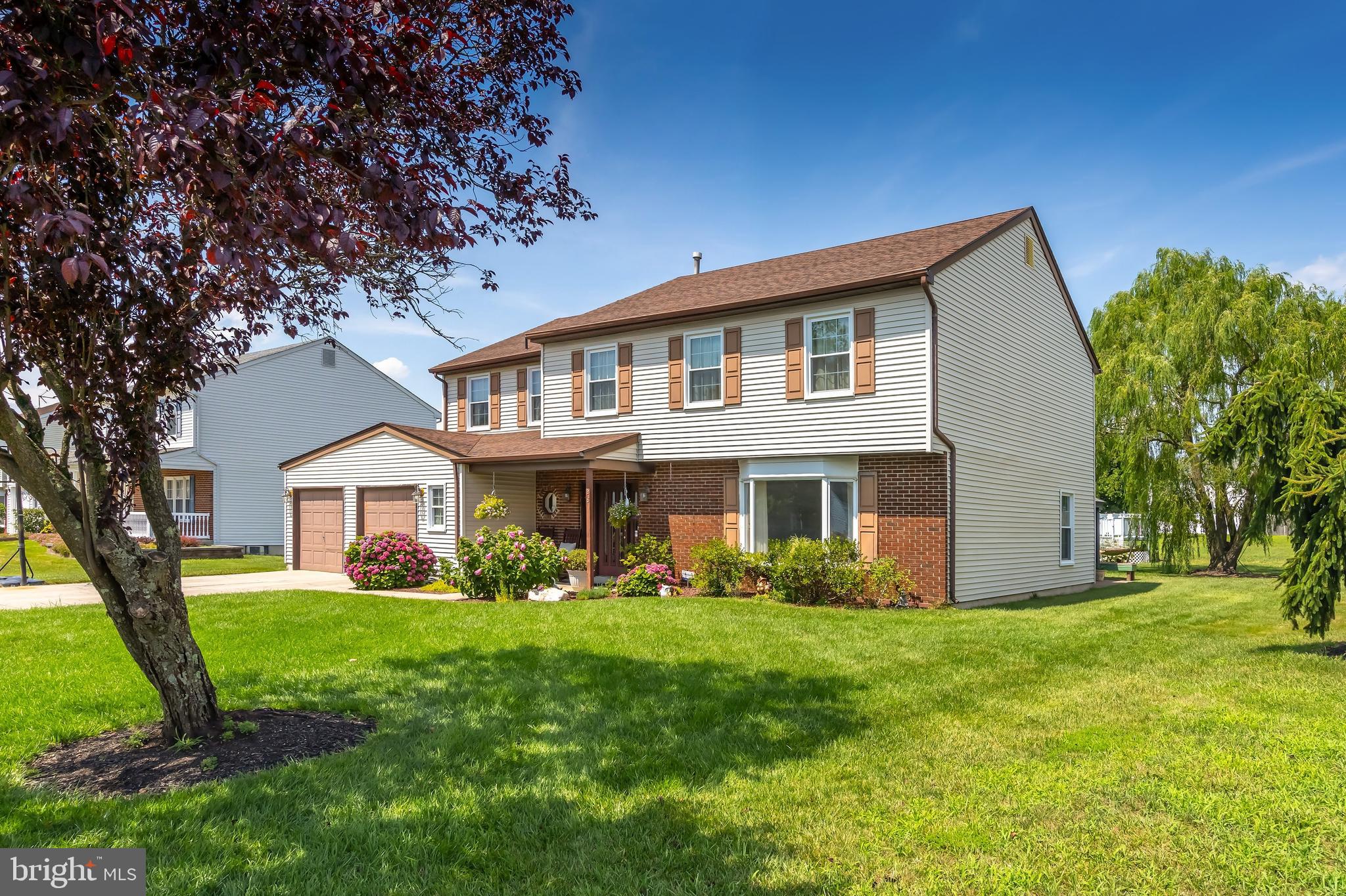 28 APPLETREE LANE