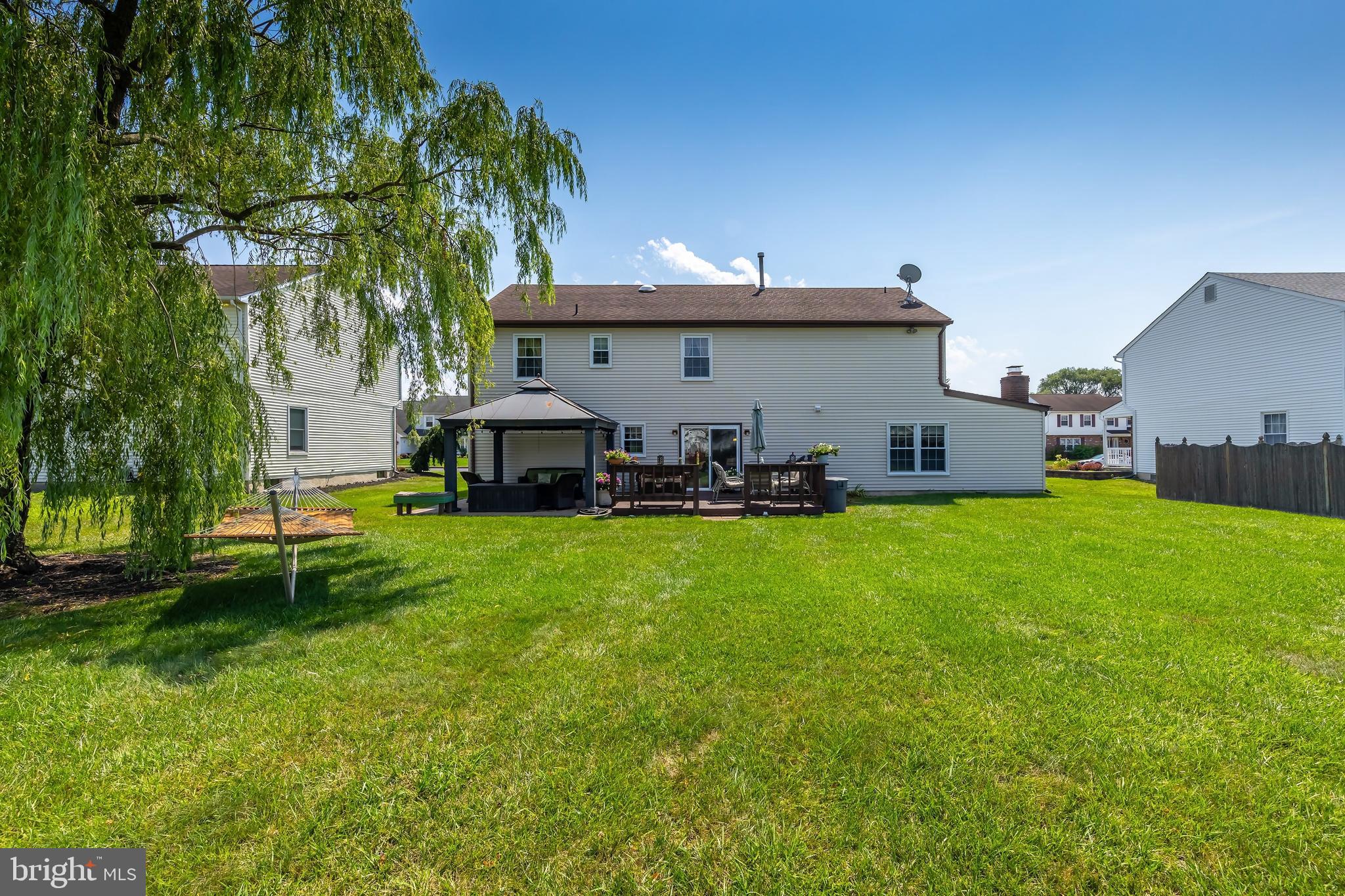 28 APPLETREE LANE
