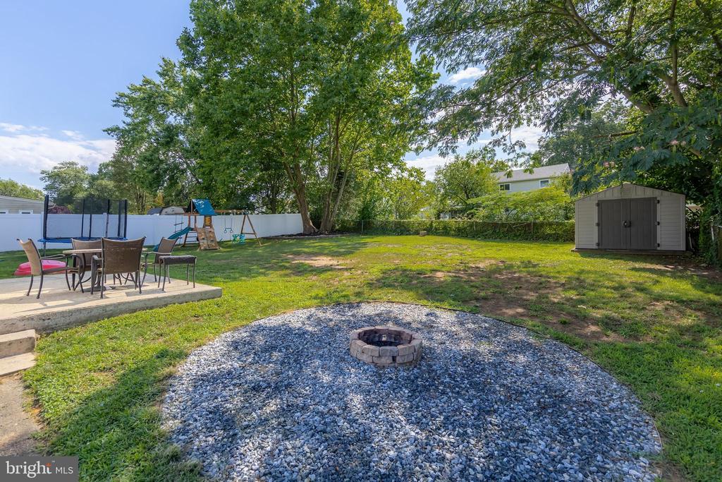 388 WEDGEWOOD DRIVE