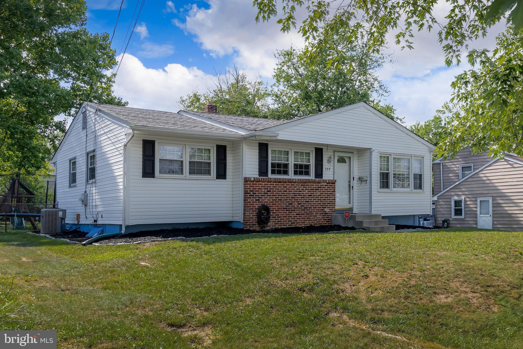 388 WEDGEWOOD DRIVE