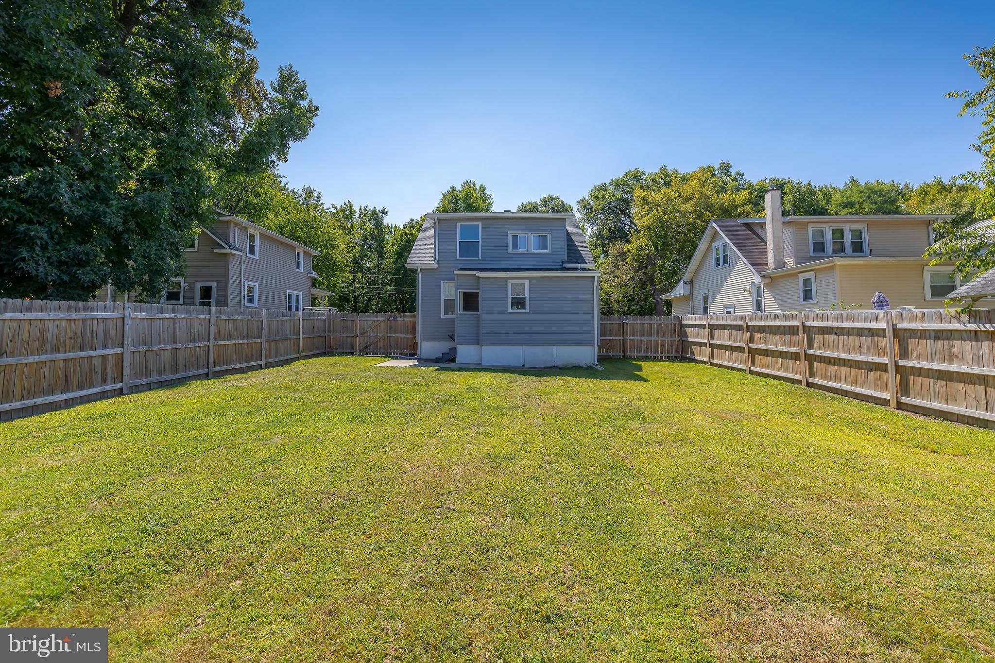 313 WOODBURY LAKE DRIVE