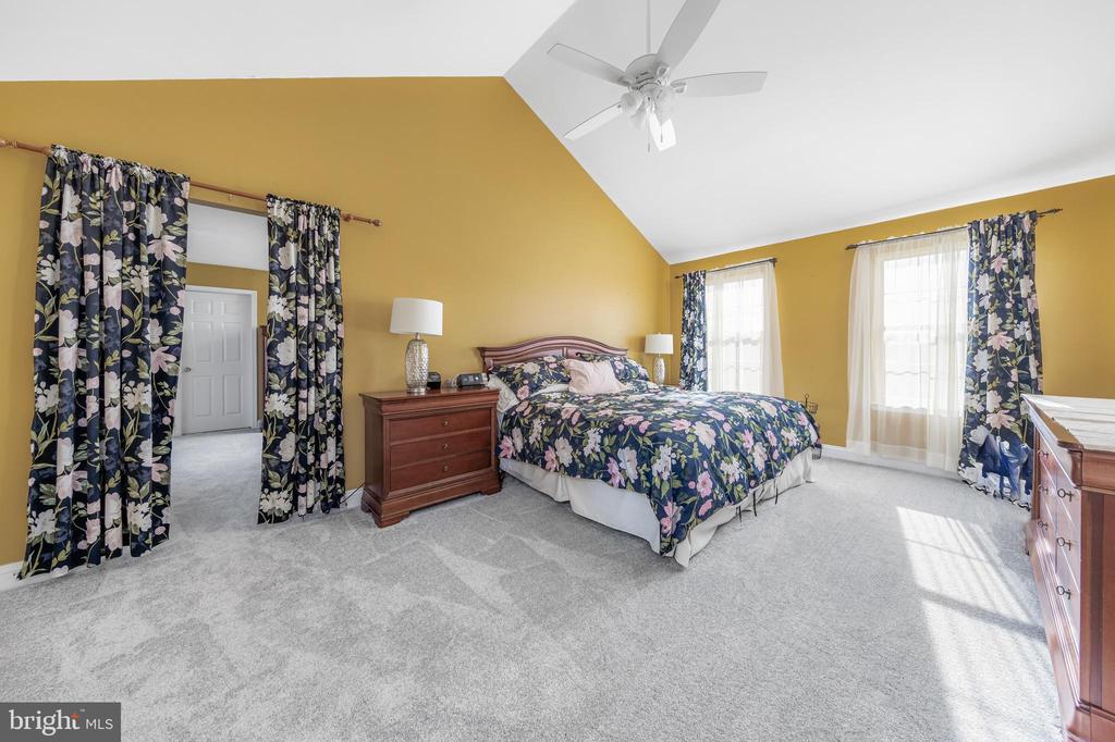 29 PEACH RIDGE DRIVE