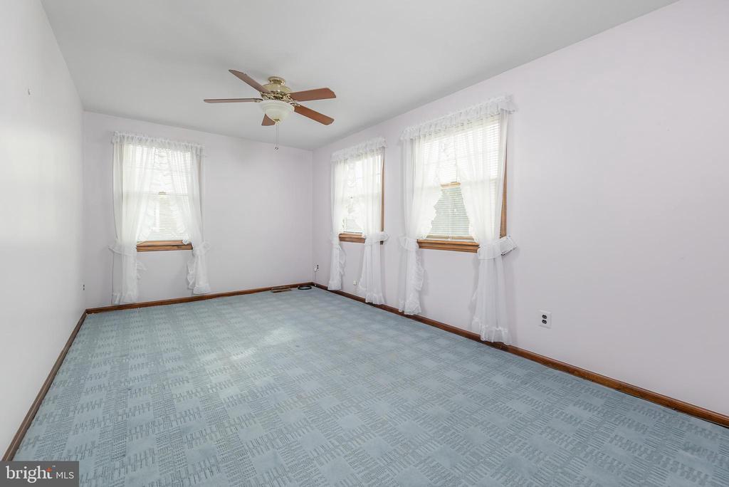 110 RAYMOND DRIVE