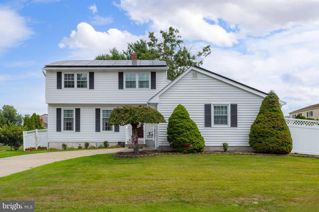 157 GOLFVIEW DRIVE