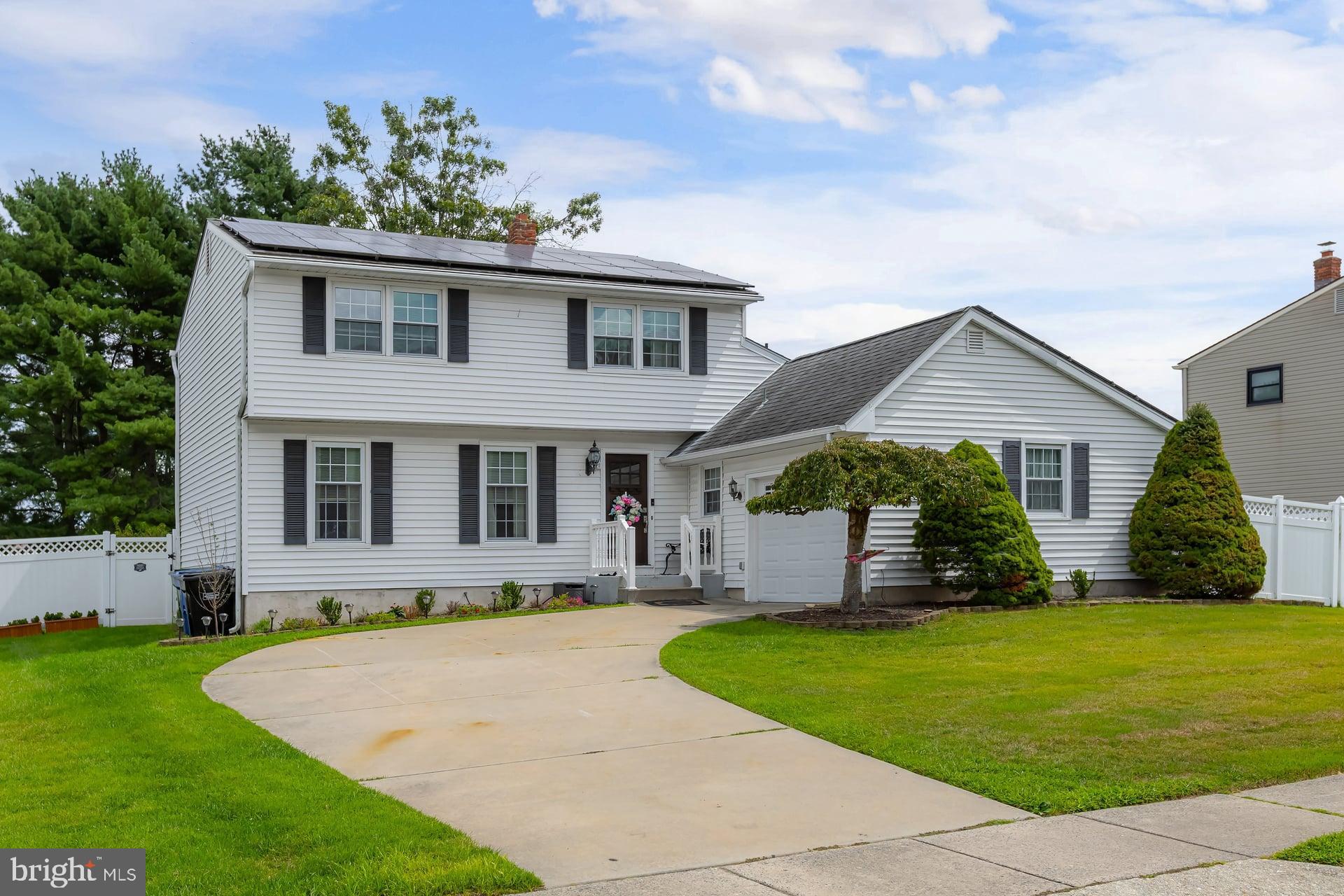 157 GOLFVIEW DRIVE