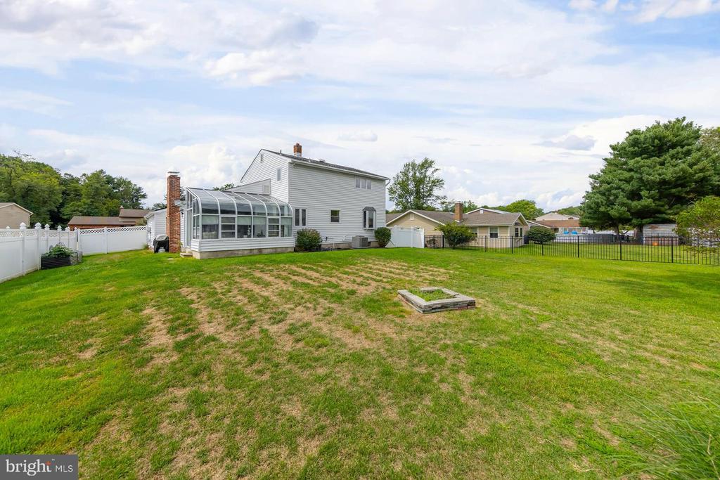 157 GOLFVIEW DRIVE