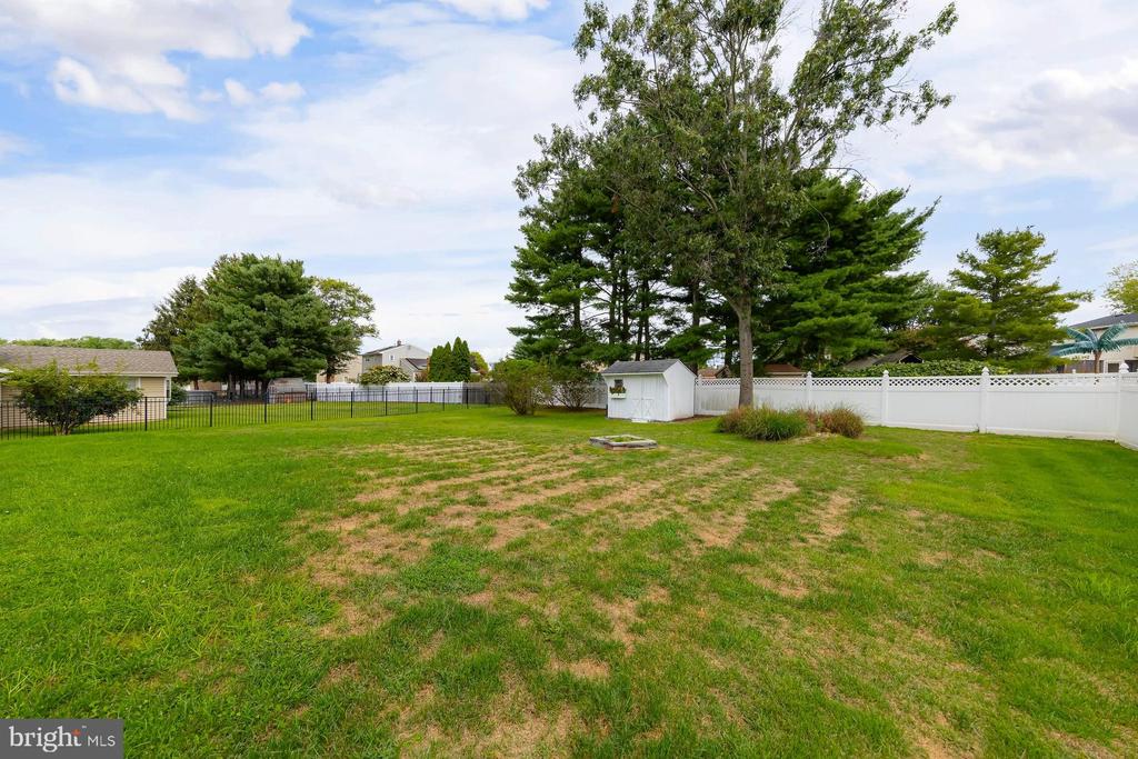 157 GOLFVIEW DRIVE