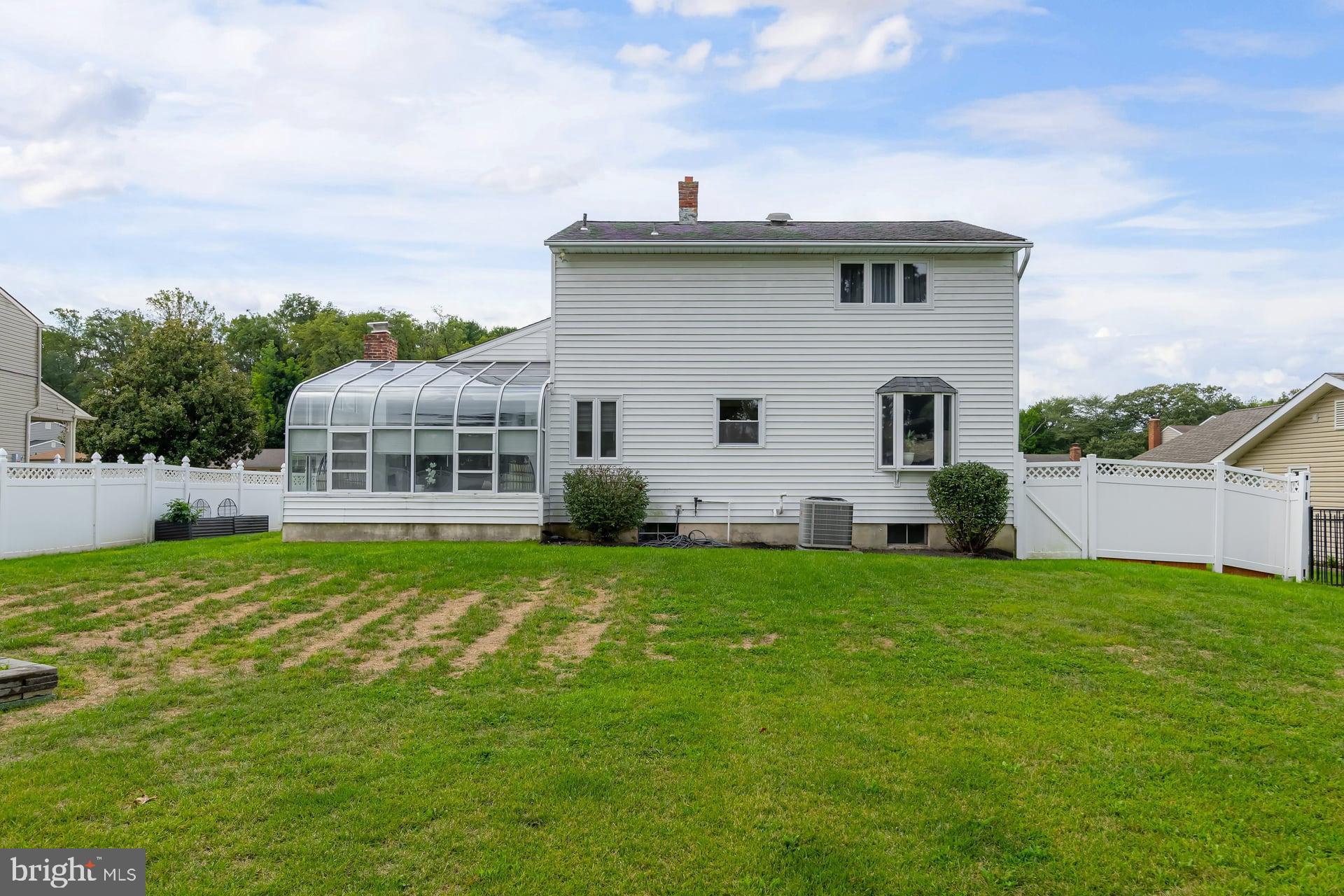 157 GOLFVIEW DRIVE