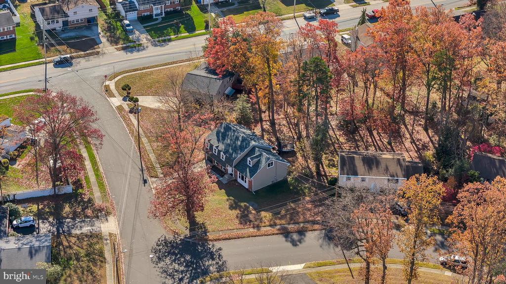 743 MOHAWK STREET