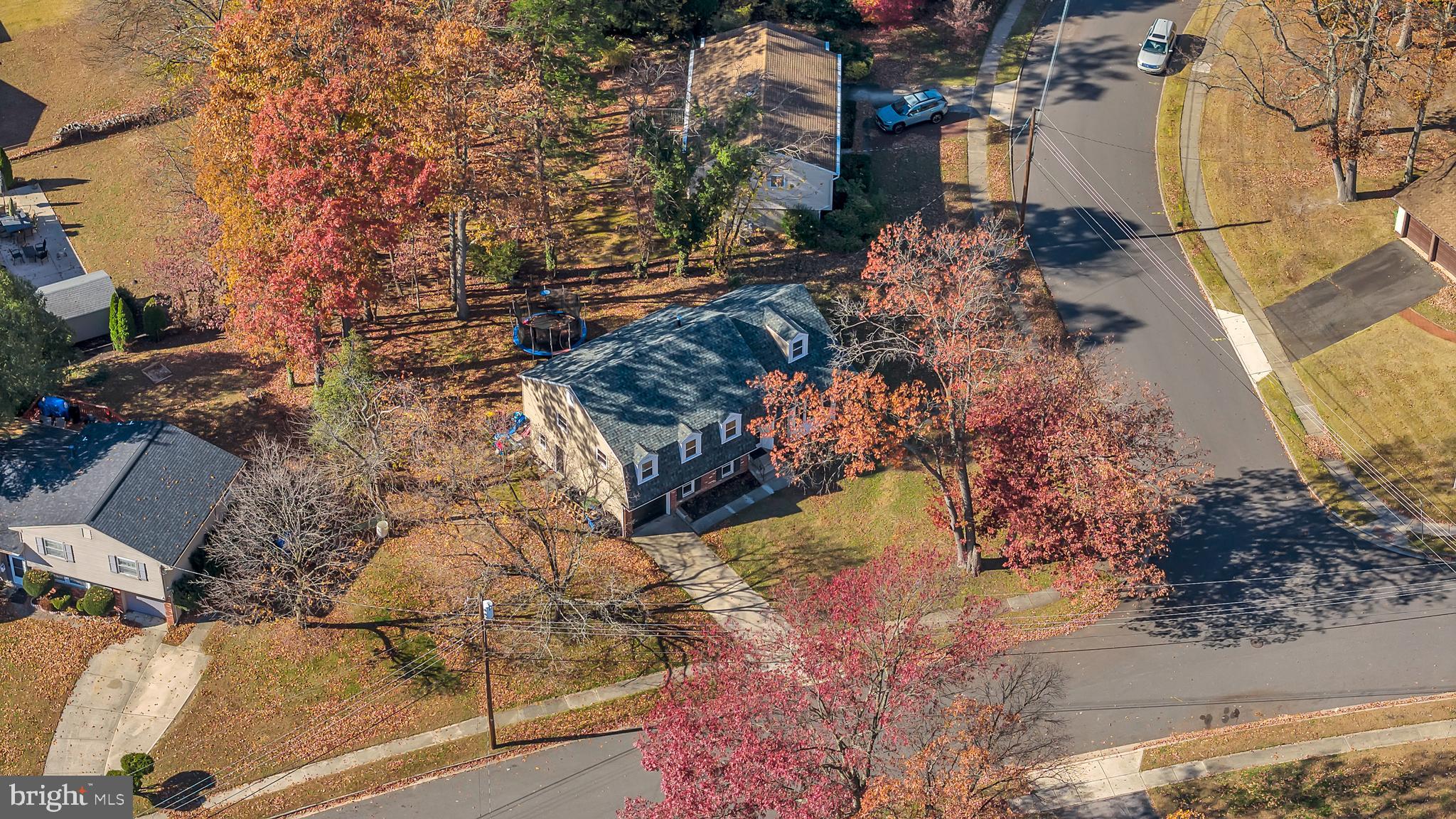 743 MOHAWK STREET
