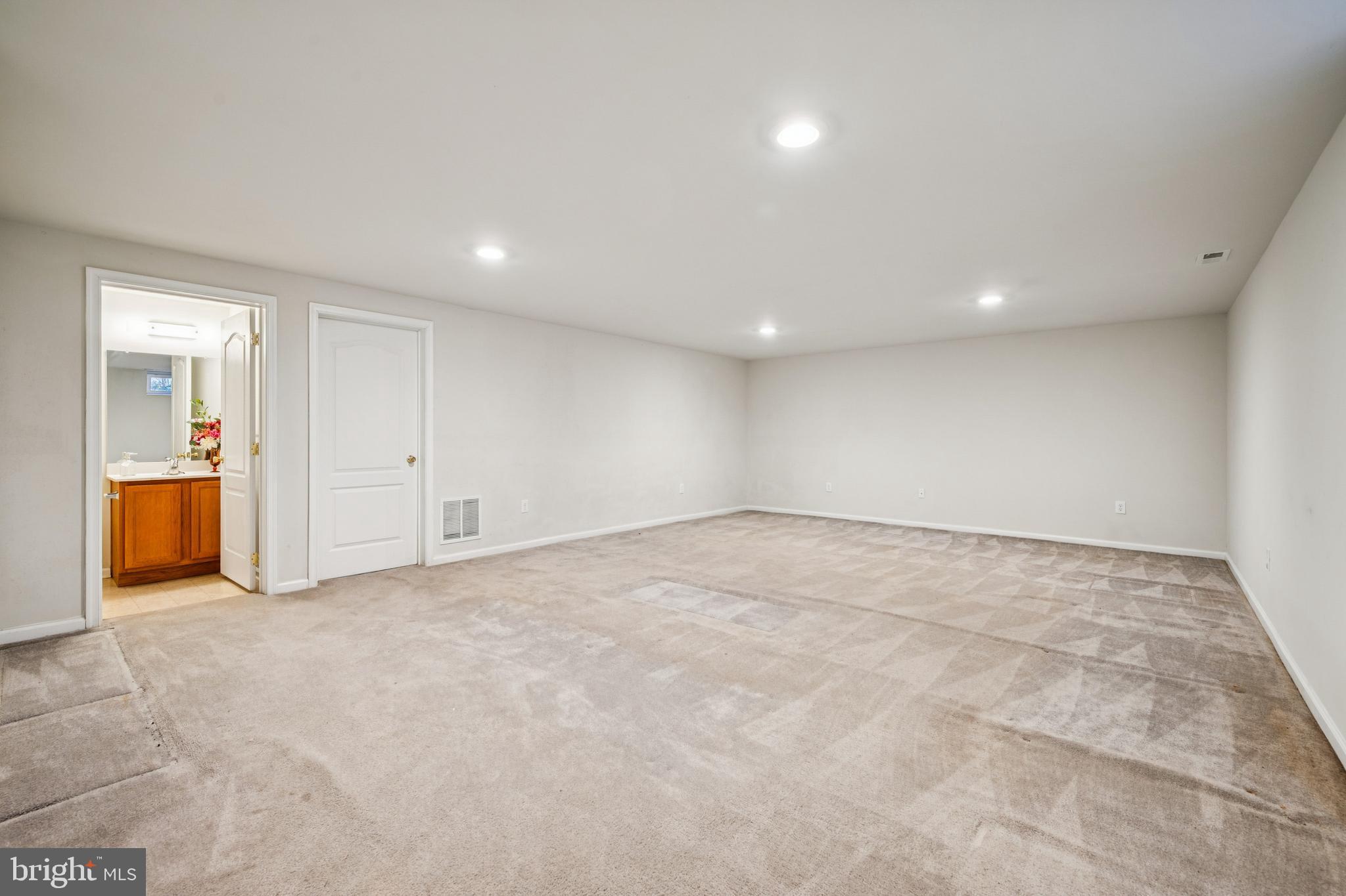 49 PINTAIL DRIVE