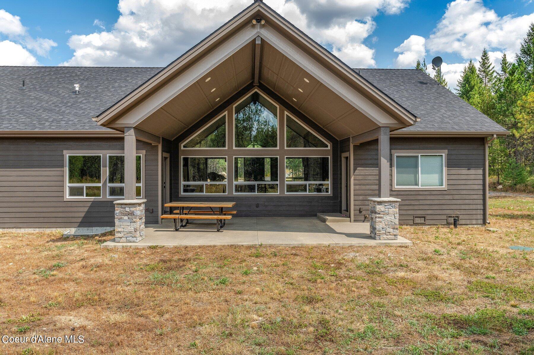 22489 N CASHMERE WAY