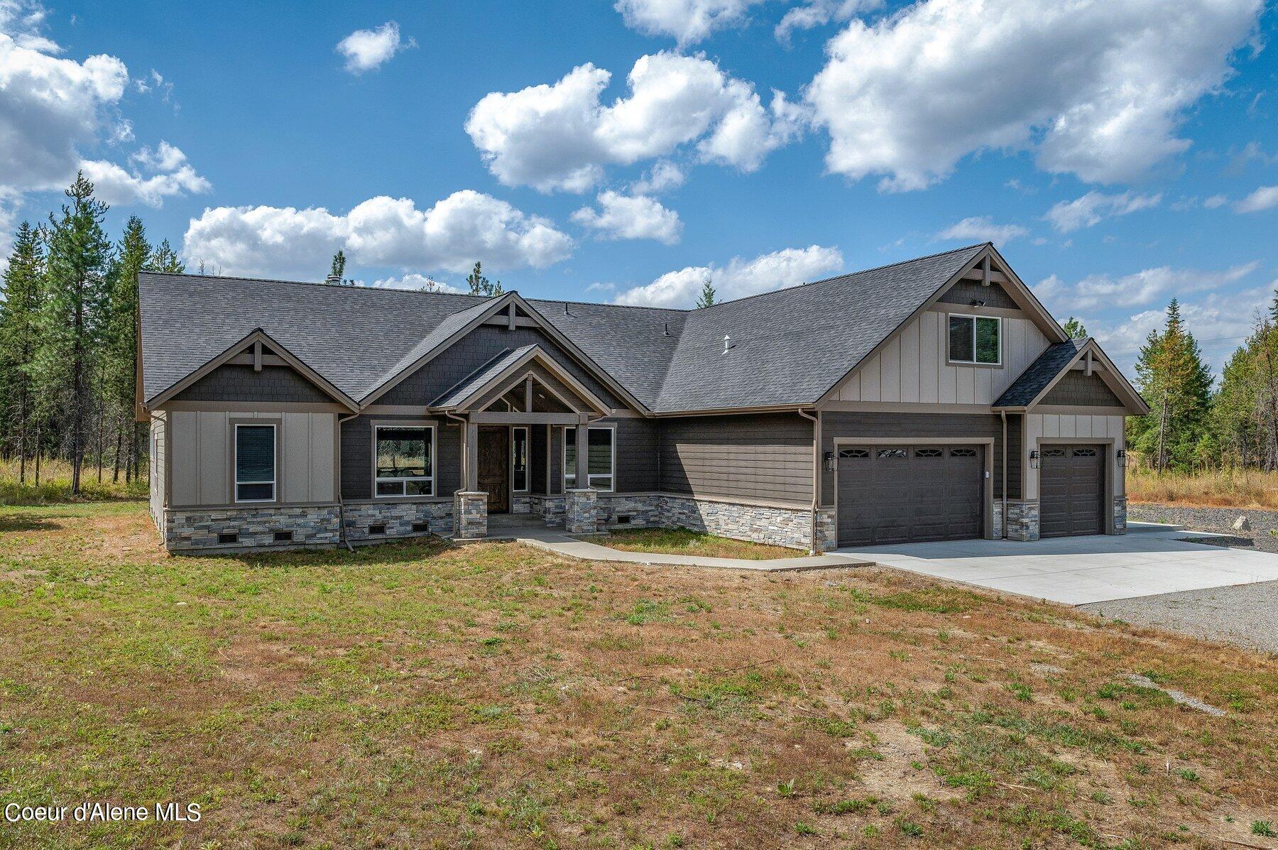 22489 N CASHMERE WAY