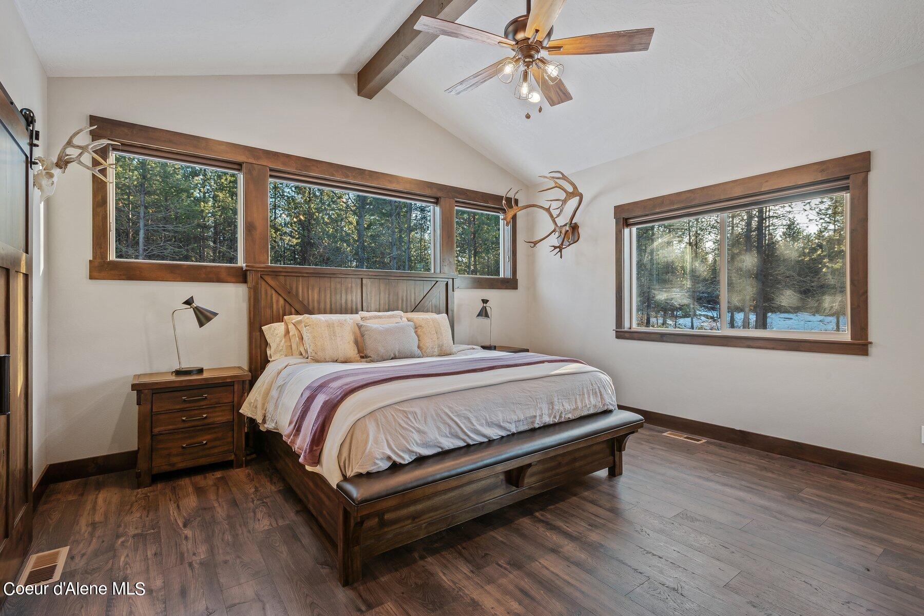 22489 N CASHMERE WAY