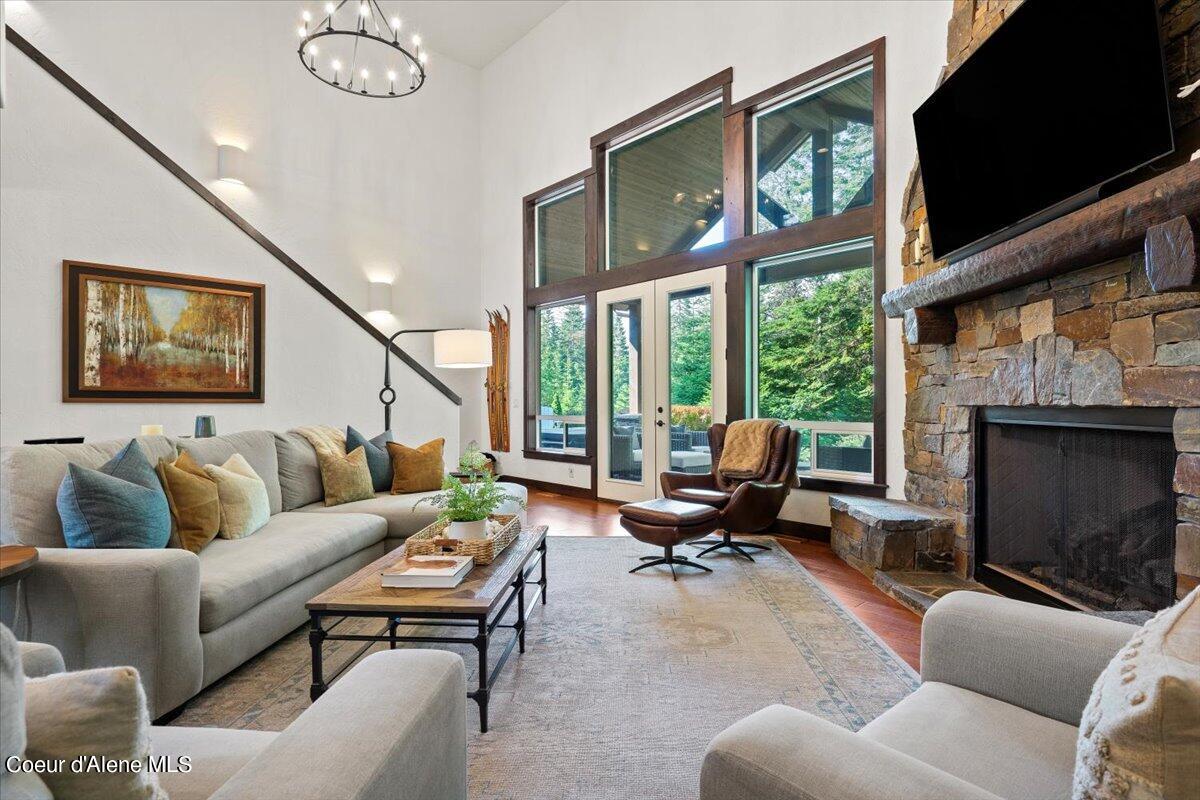 11105 N ARCTIC FALLS LOOP