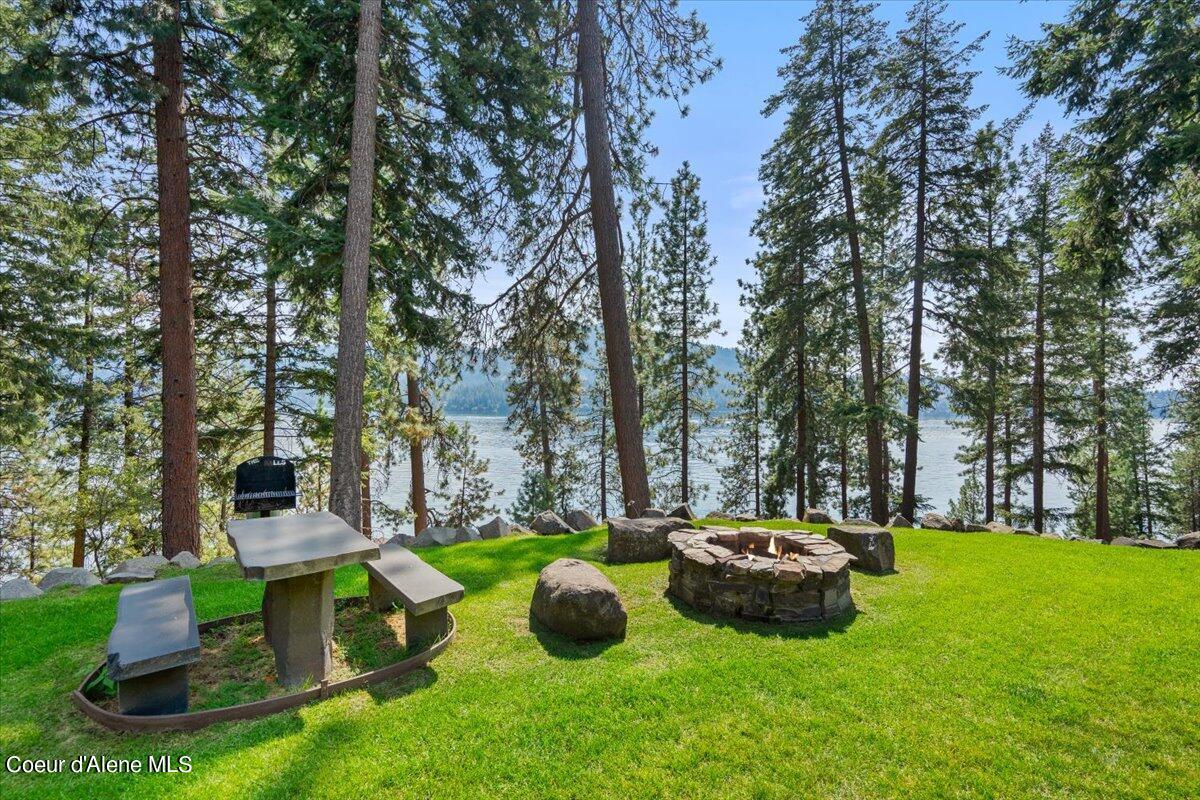 11105 N ARCTIC FALLS LOOP