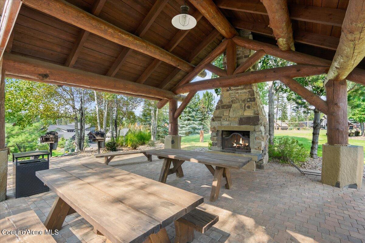 11105 N ARCTIC FALLS LOOP