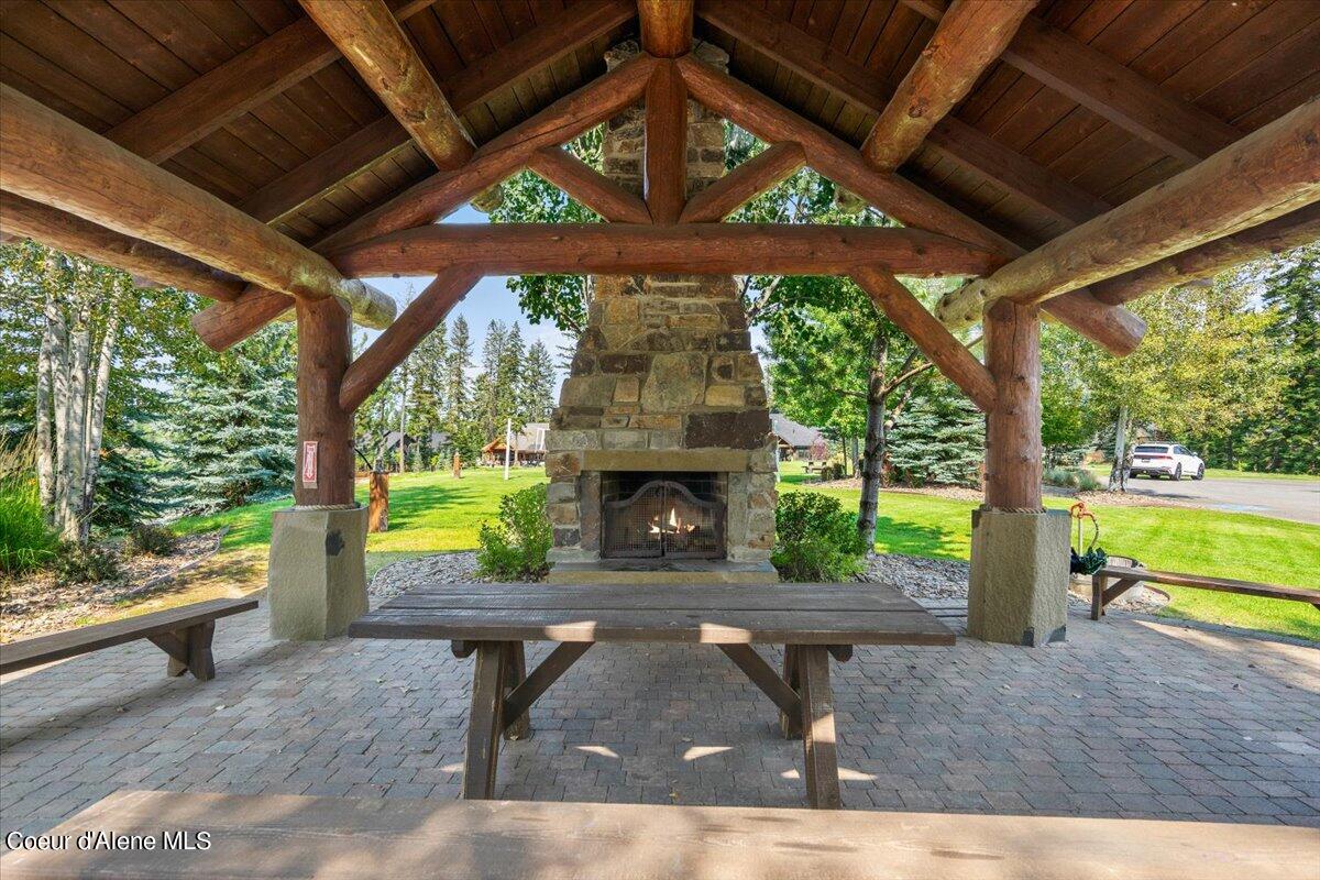 11105 N ARCTIC FALLS LOOP