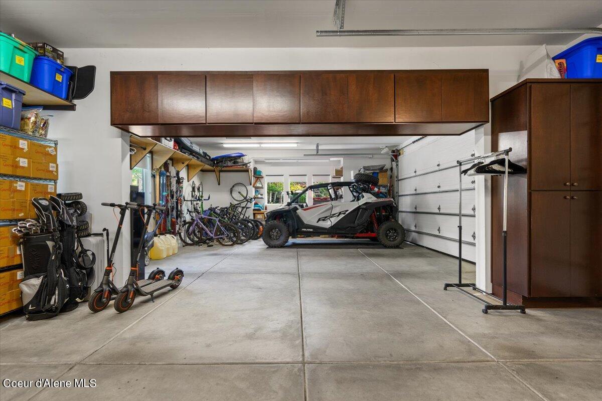 11105 N ARCTIC FALLS LOOP