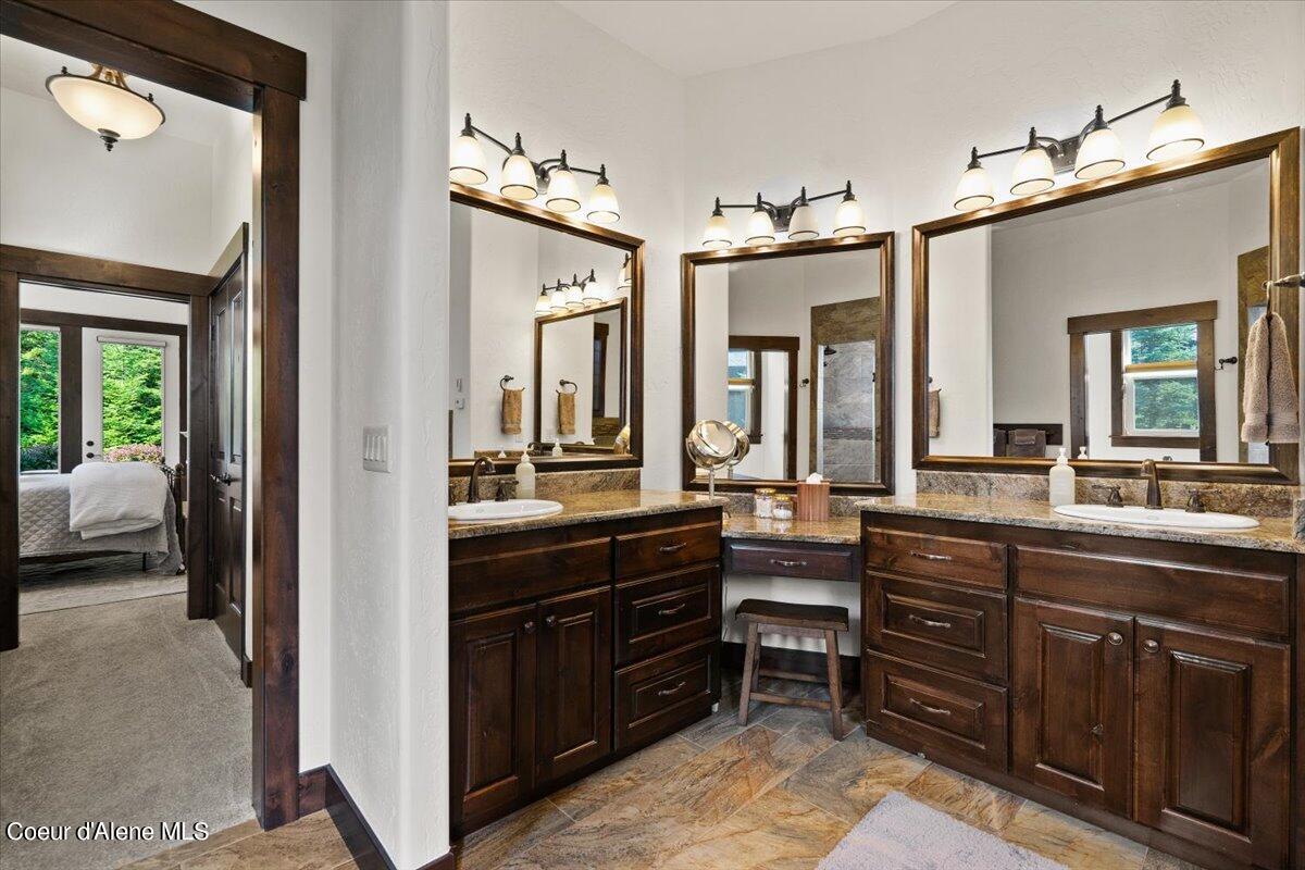 11105 N ARCTIC FALLS LOOP