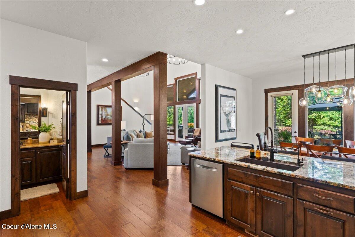 11105 N ARCTIC FALLS LOOP