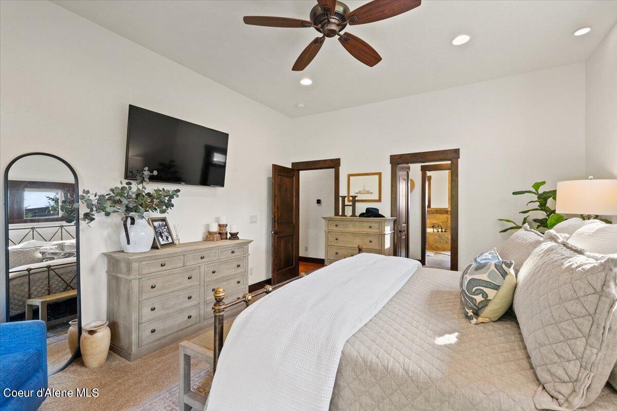 11105 N ARCTIC FALLS LOOP