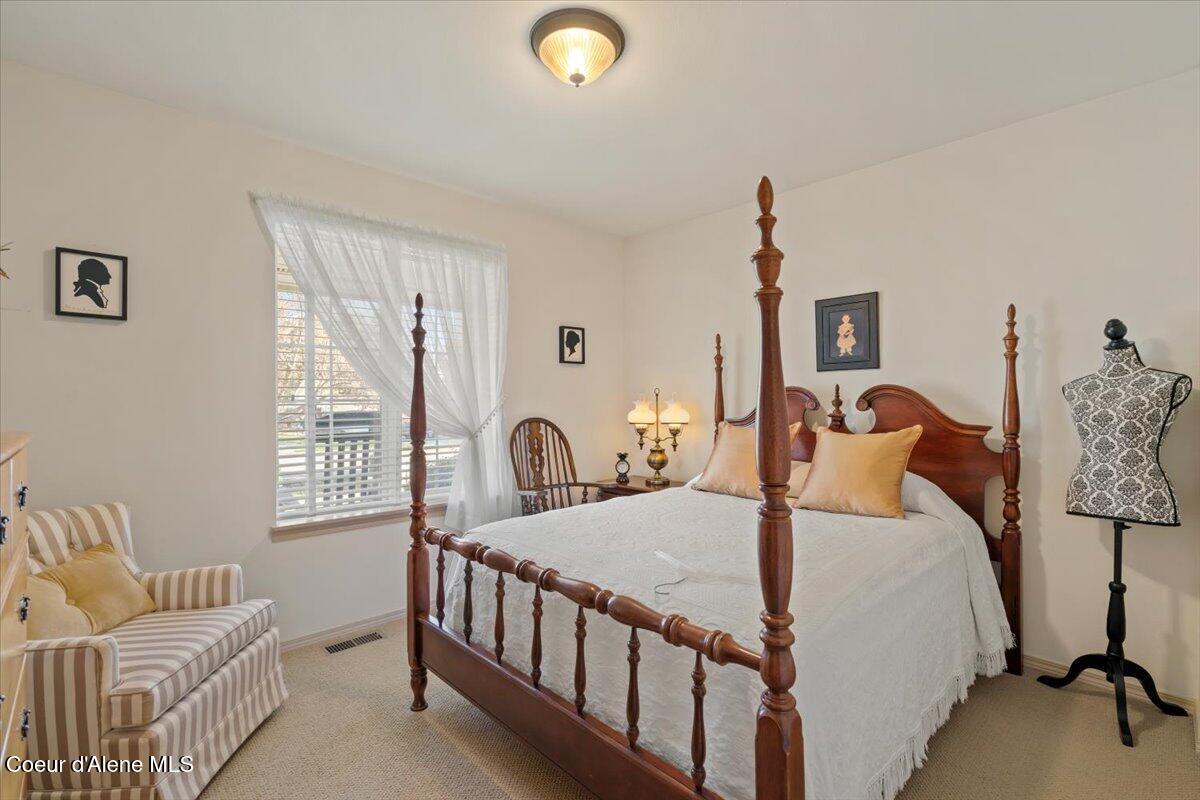 5535 N PACIFIC AVE, Coeur d'Alene