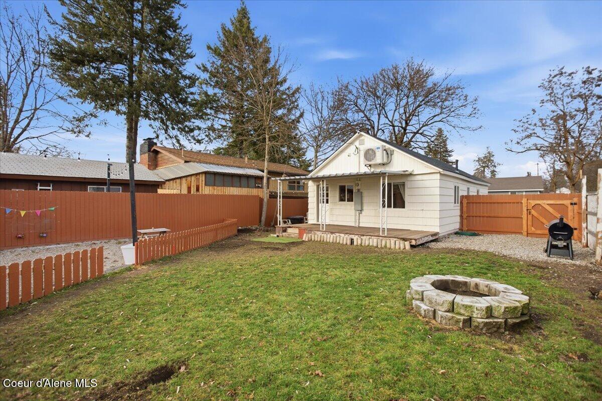 1204 E Foster AVE, Coeur d'Alene