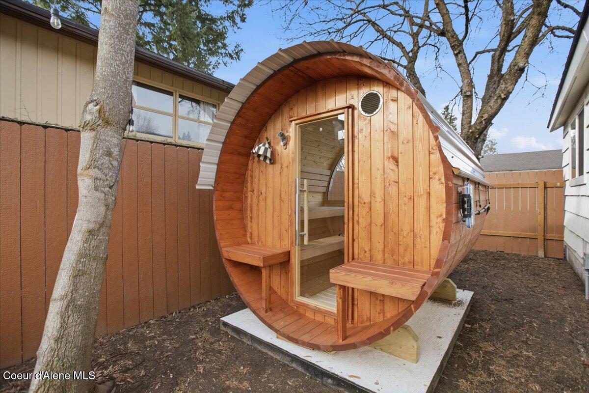 1204 E Foster AVE, Coeur d'Alene