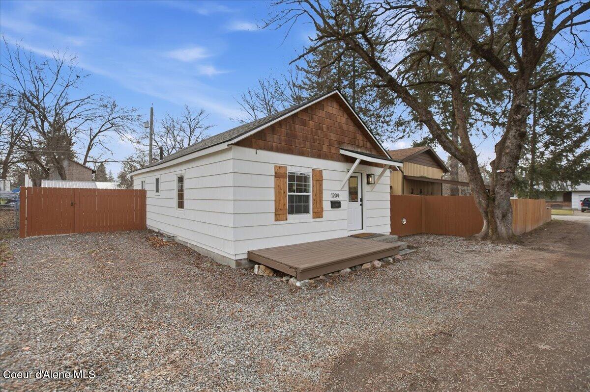 1204 E Foster AVE, Coeur d'Alene