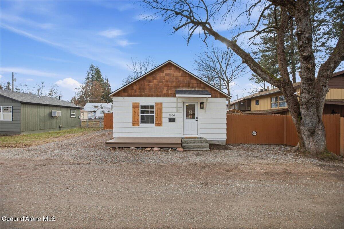 1204 E Foster AVE, Coeur d'Alene