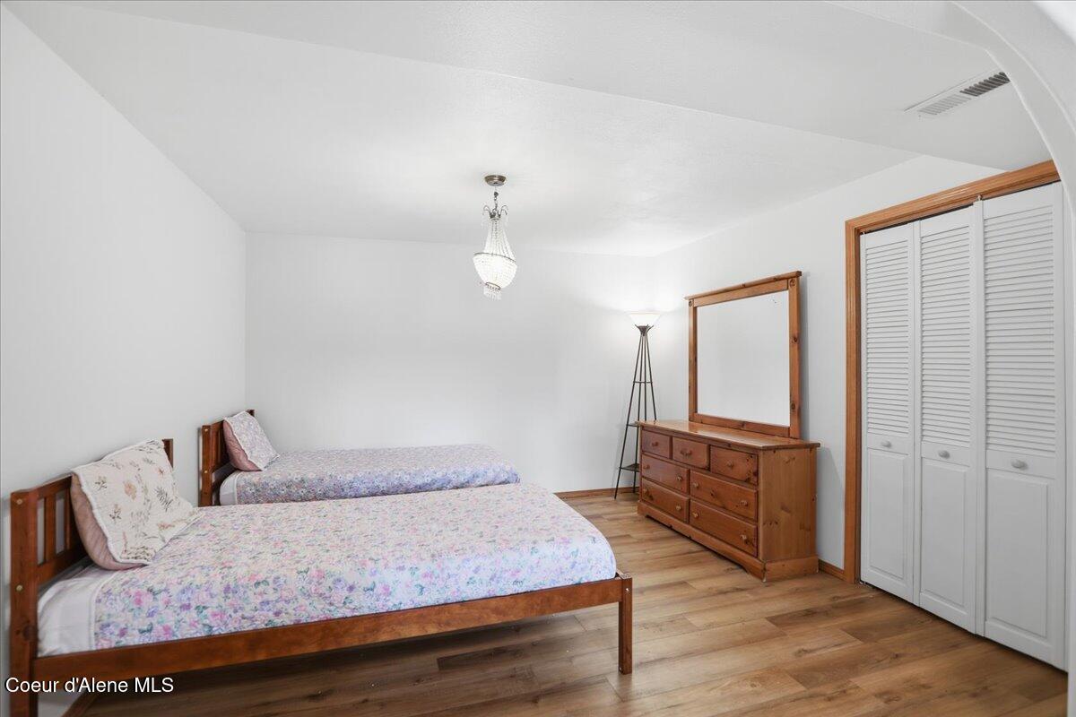 12331 N Avondale LOOP