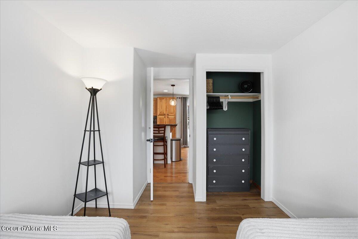 12331 N Avondale LOOP