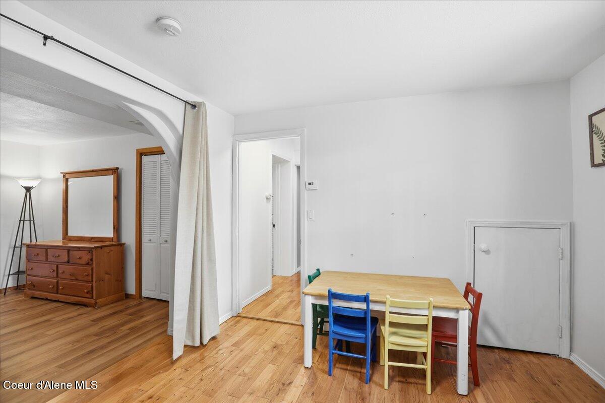 12331 N Avondale LOOP