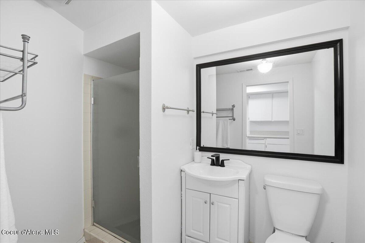 12331 N Avondale LOOP