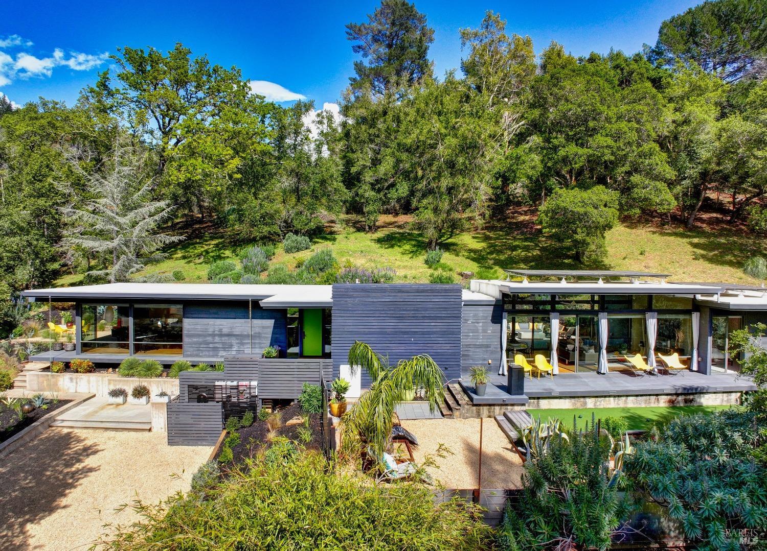 440 Woodland Rd