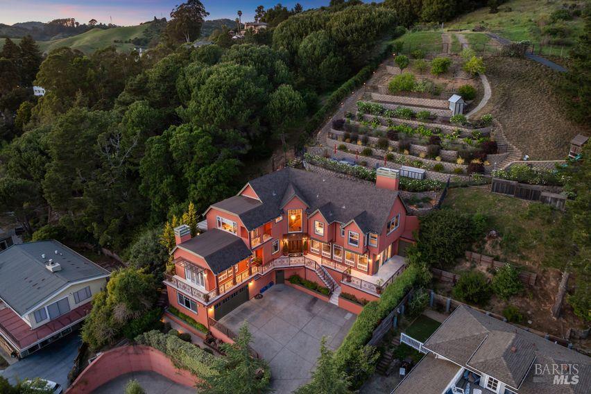 76 Bay Vista Drive