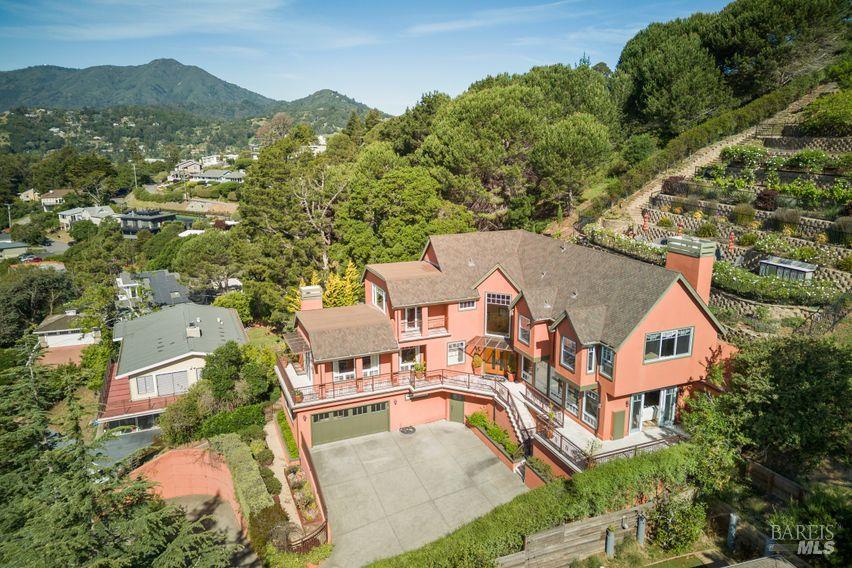 76 Bay Vista Drive