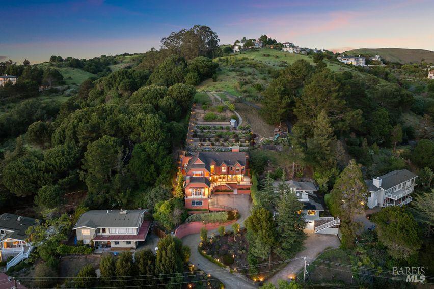 76 Bay Vista Drive