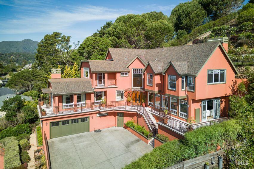 76 Bay Vista Drive