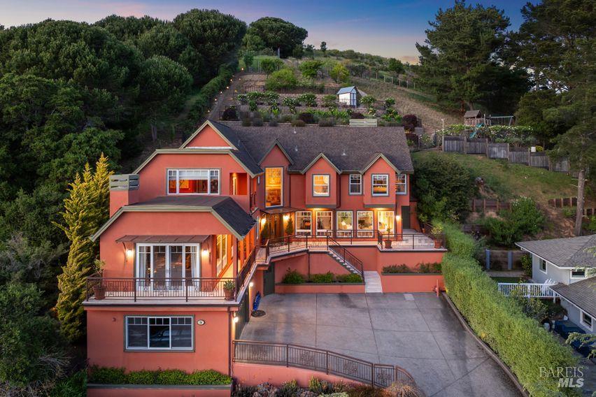 76 Bay Vista Drive