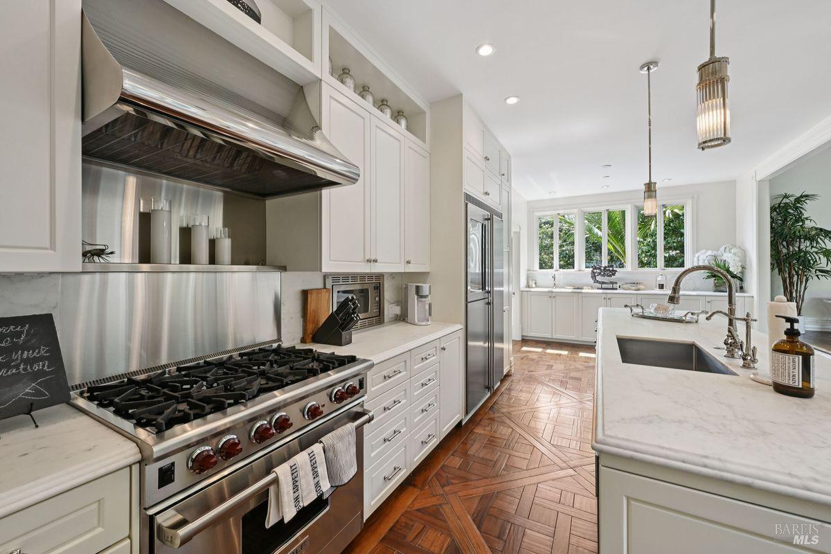 276 Beach Road