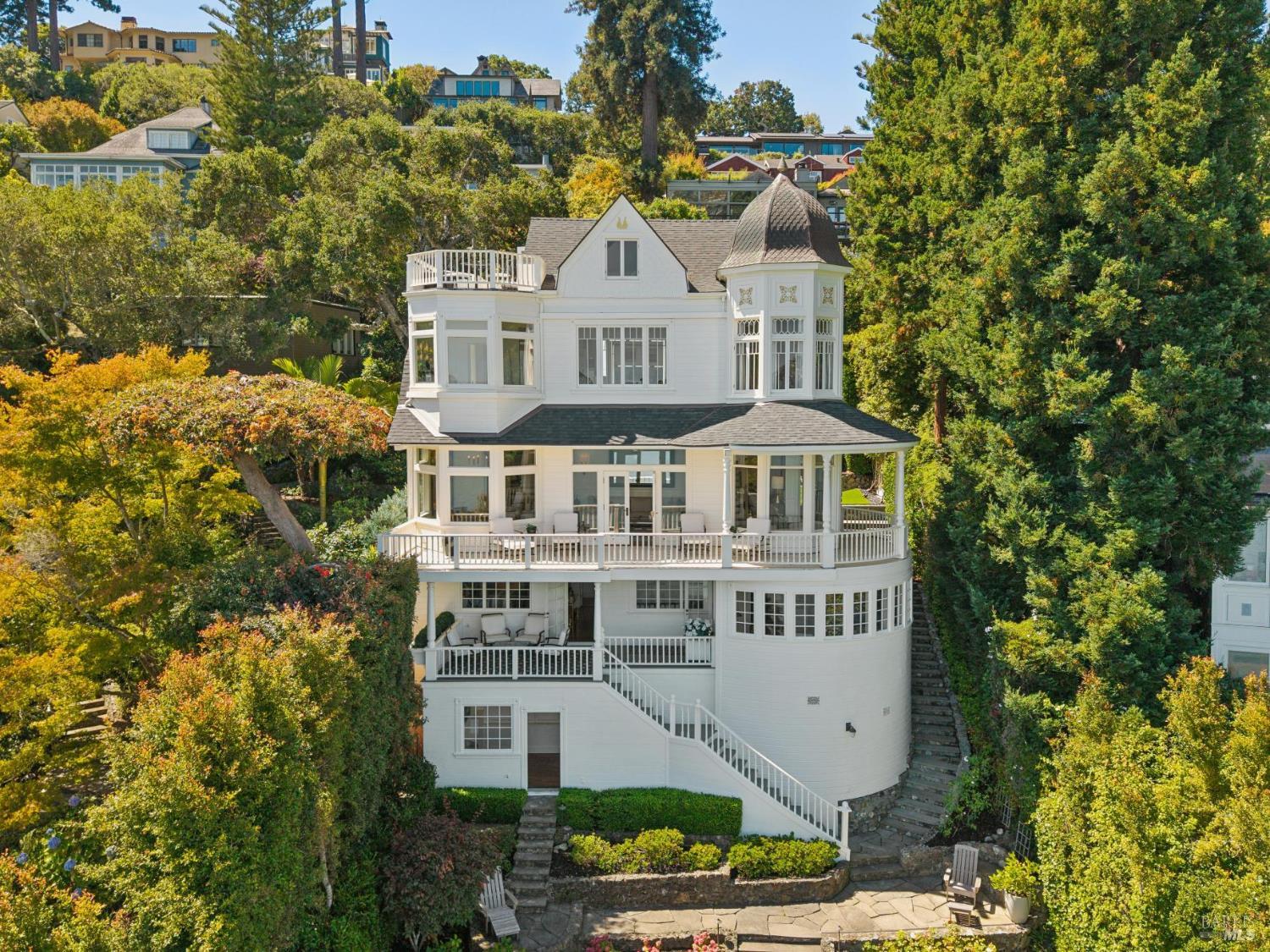 276 Beach Road