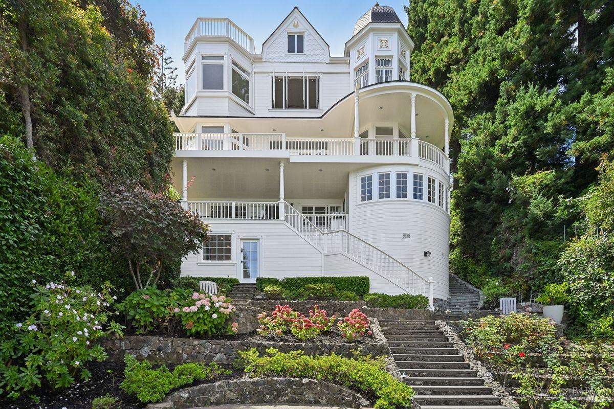 276 Beach Road