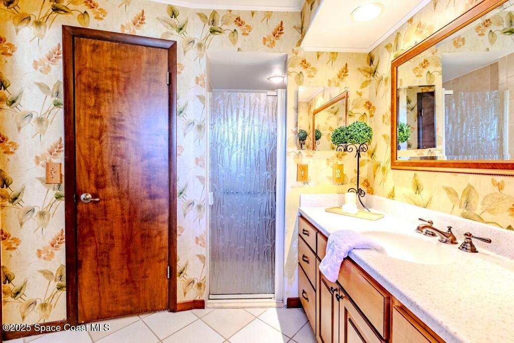 140 Satellite Avenue