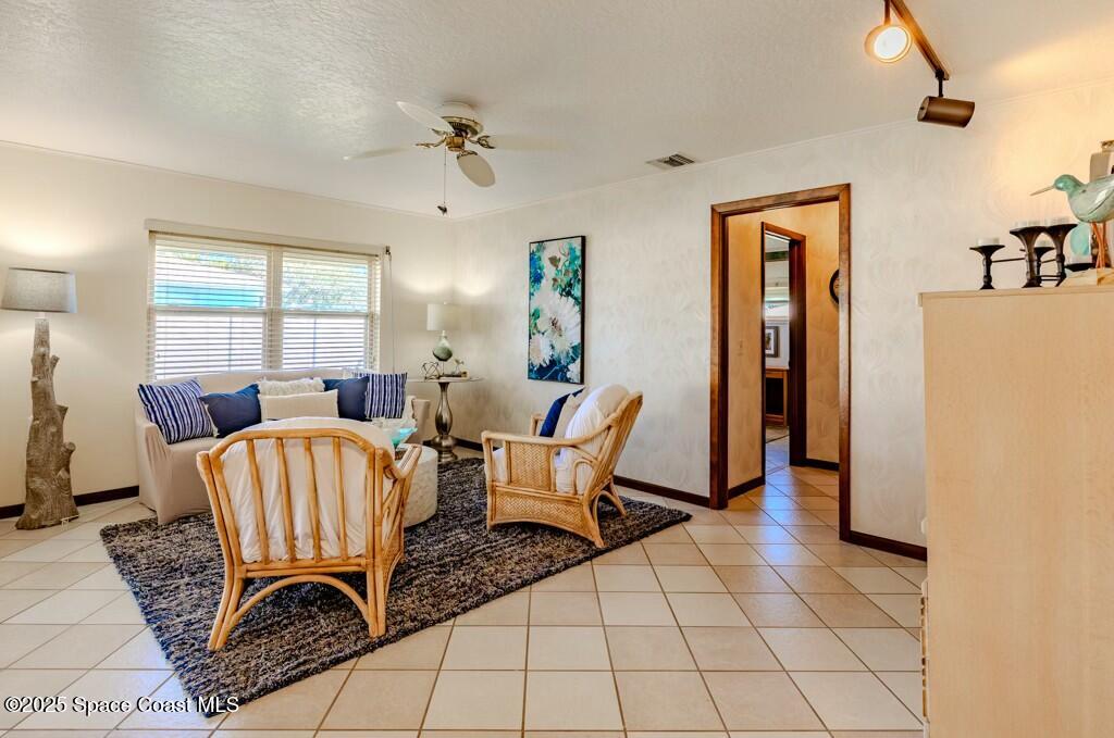 140 Satellite Avenue