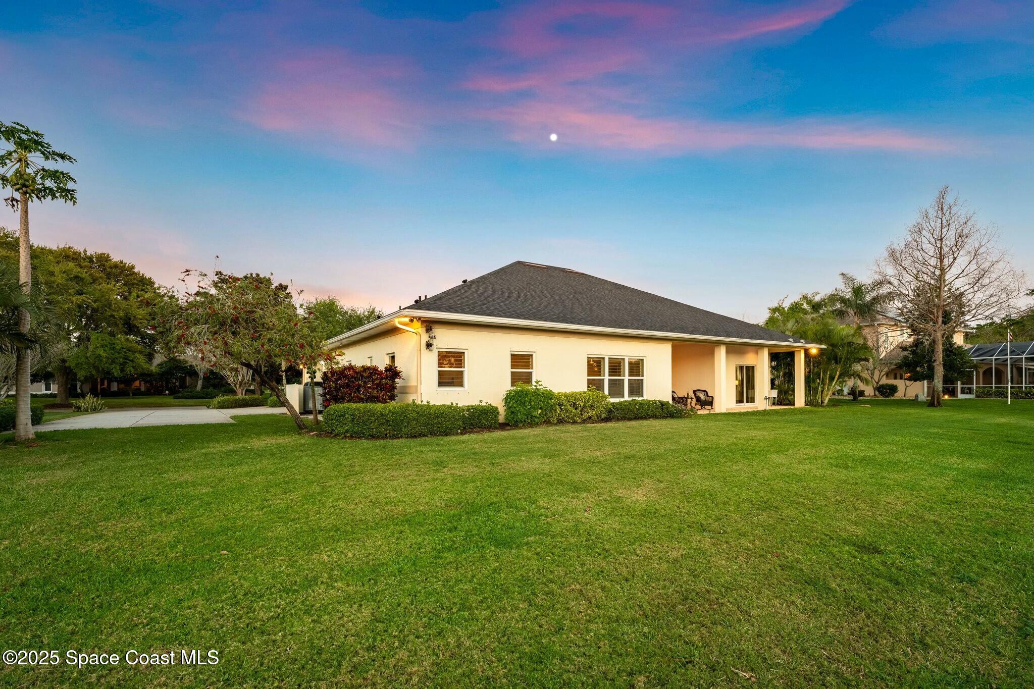 2942 Heritage Circle
