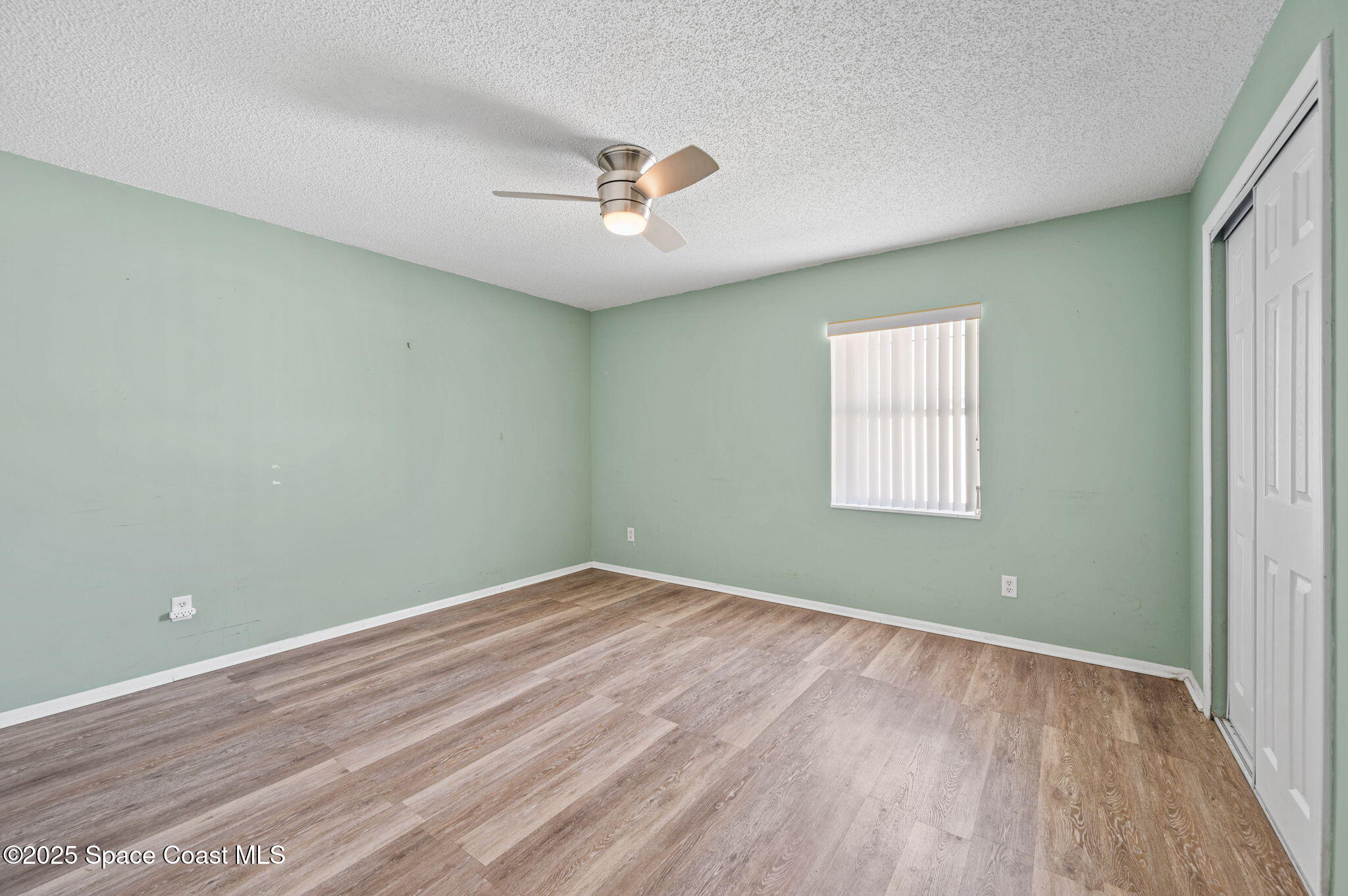 687 Di Lido Street NE