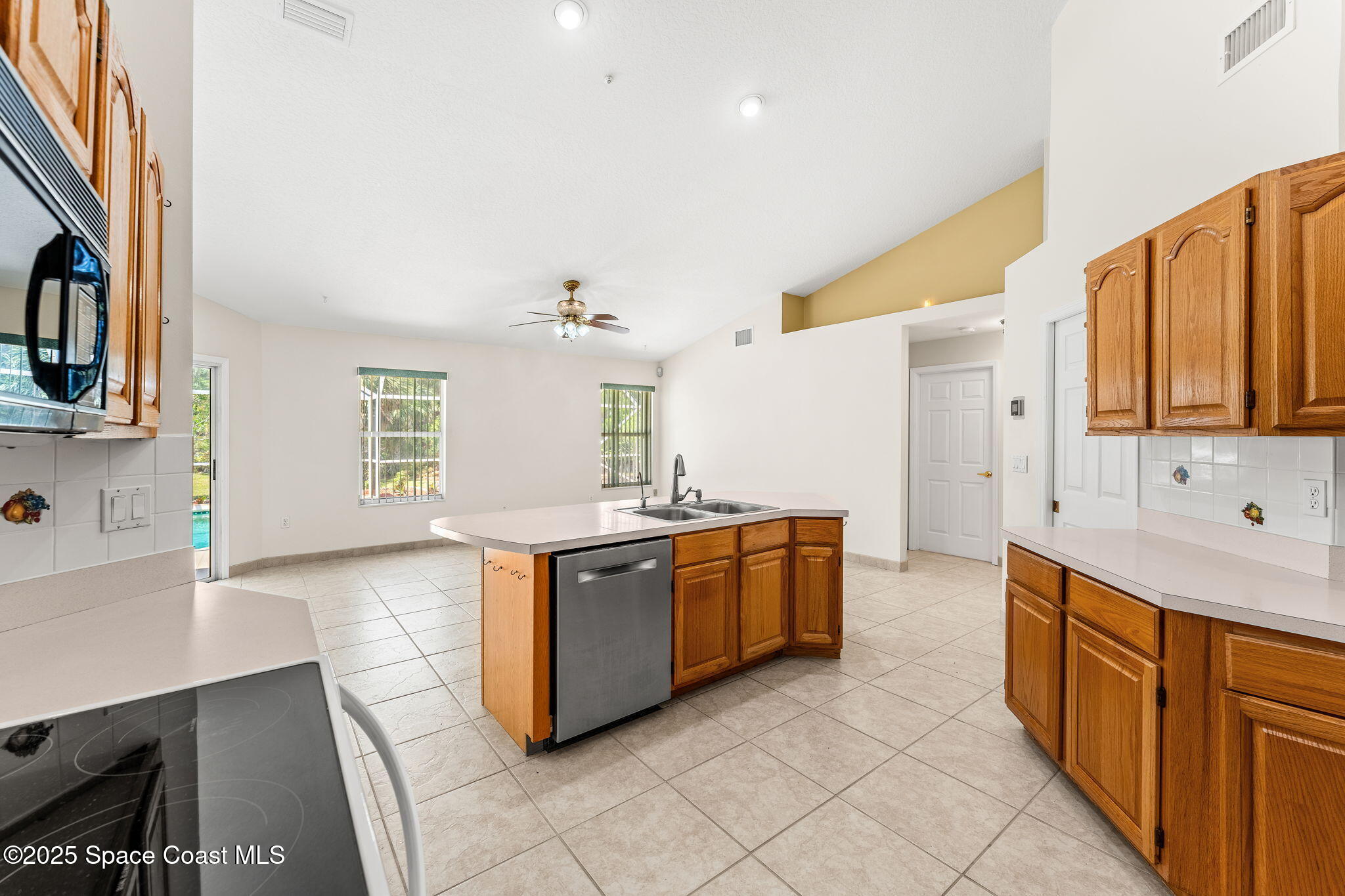 5900 Brabrook Avenue, Grant-Valkaria