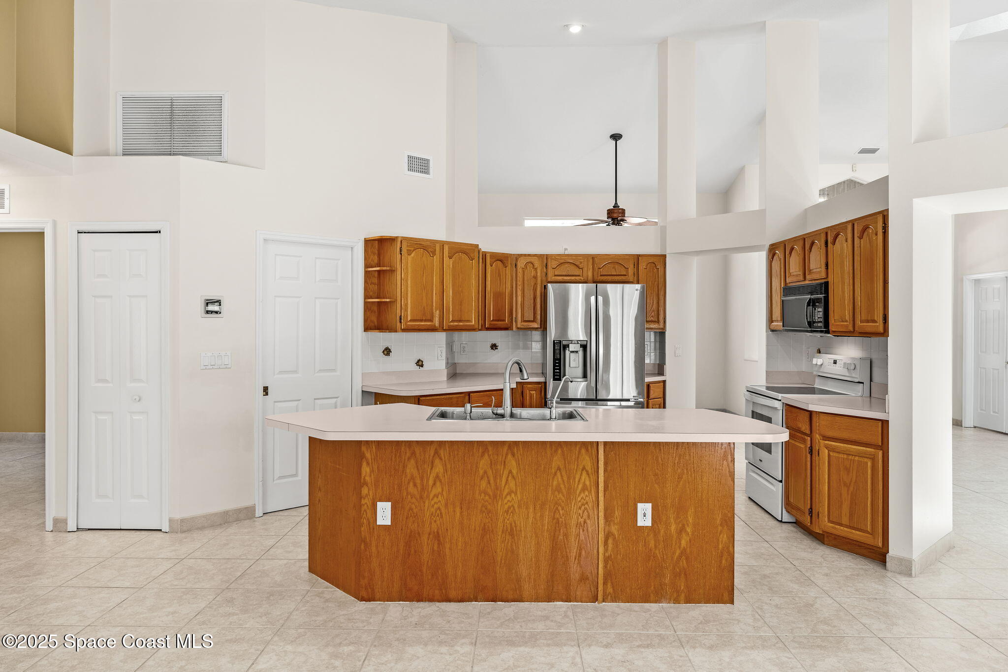 5900 Brabrook Avenue, Grant-Valkaria